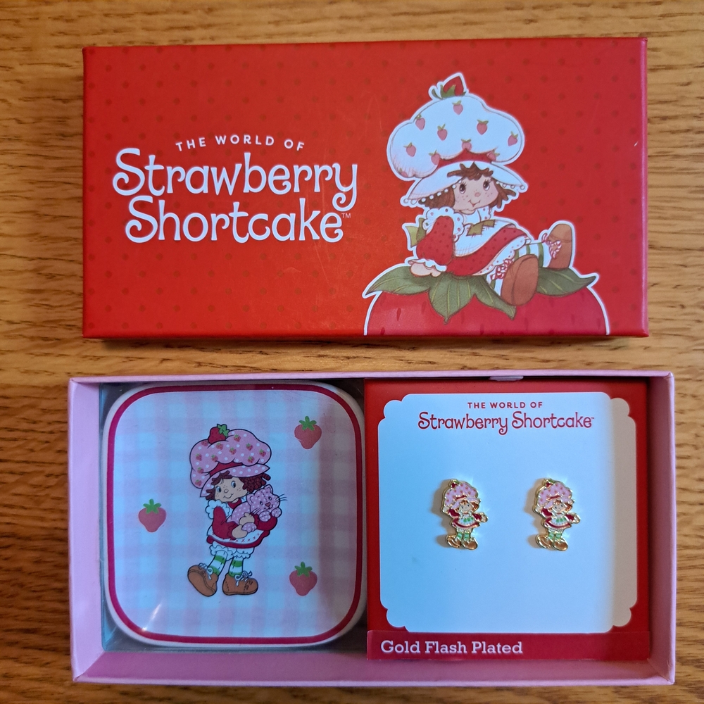 Strawberry Shortcake Earrings & Trinket Dish Set.